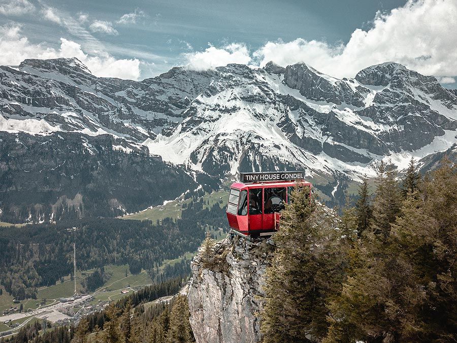 Tiny House Gondel als spektakuläre Übernachtungsmöglichkeit im Brunni-Gebiet