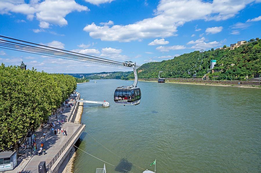 Doppelmayr: Erfolgsgeschichte der Seilbahn Koblenz geht weiter.