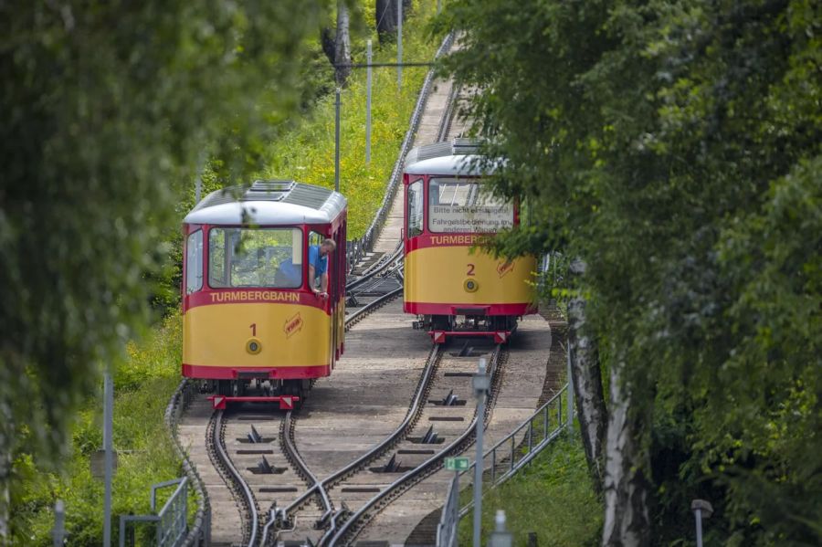 Karlsruhe: Neubau, Verlängerung und Automatisierung der Turmbergbahn