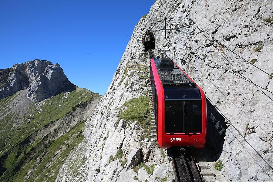 Meilenstein für Pilatus-Bahnen: Grünes Licht für Doppelformation