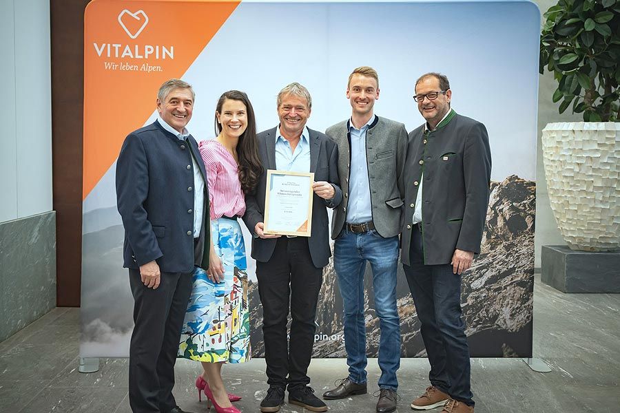 Vitalpin KlimaInvestment Förderpreis für Christophorus: E-Busse in der Gletscherregion Zillertal