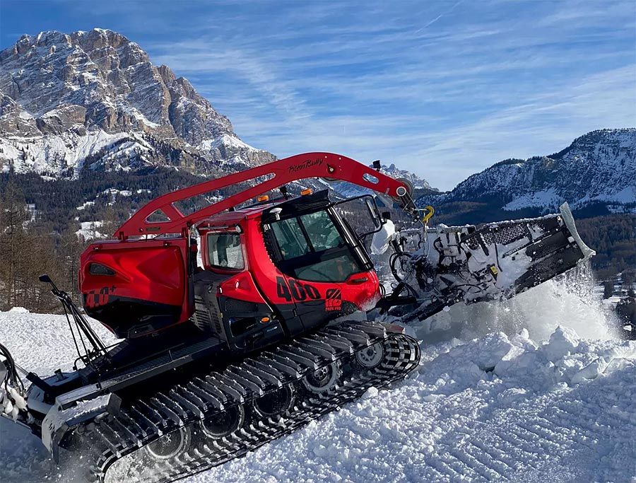 PistenBully 400 ParkPro W:  Der neue Standard im professionellen Parkbau