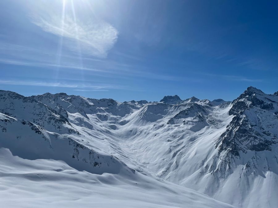 SLF: Von der Luftaufnahme zur präzisen Schneehöhe