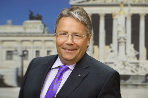 Hörl: Seilbahnen bleiben auch in wirtschaftlich angespannten Zeiten verlässliche Wertschöpfungsbringer!