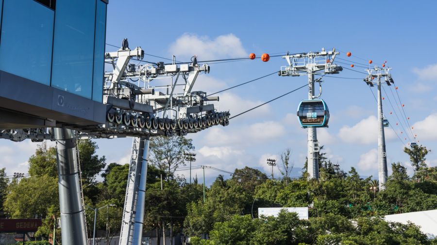 Mexico City eröffnet urbane Doppelmayr-Seilbahn Cablebús Línea 3