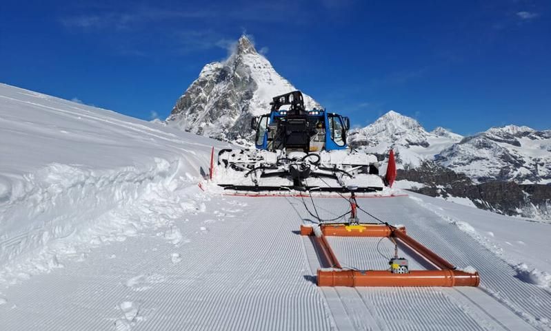 Zermatt / Geotest: So sehen moderne Messungen der Gletschermächtigkeit aus 