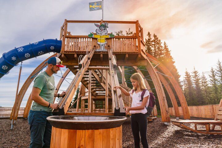 Sunkid: Acht Meter hohe Spielstation im Hopsiland Planai