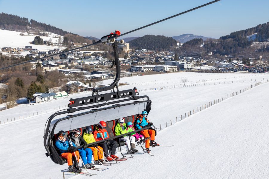 Wintersport-Arena Sauerland: Mit neuen Angeboten und nachhaltiger Technik in die Saison 2025/26