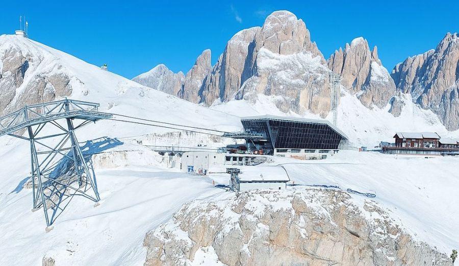 Val di Fassa: Neue 3S-Seilbahn, Weltcup-Rennen und starke Testimonials prägen die Saison 2025/26