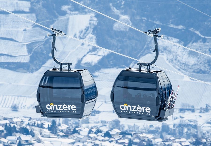 Garaventa: Gondelbahn Les Grillesses–Le Bâté - Moderne Erschliessung für das Skigebiet Anzère