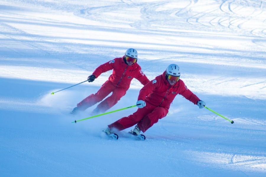 IVSI implementiert eine grundlegende und richtungsweisende Reform der Schneesportlehrerlizenz