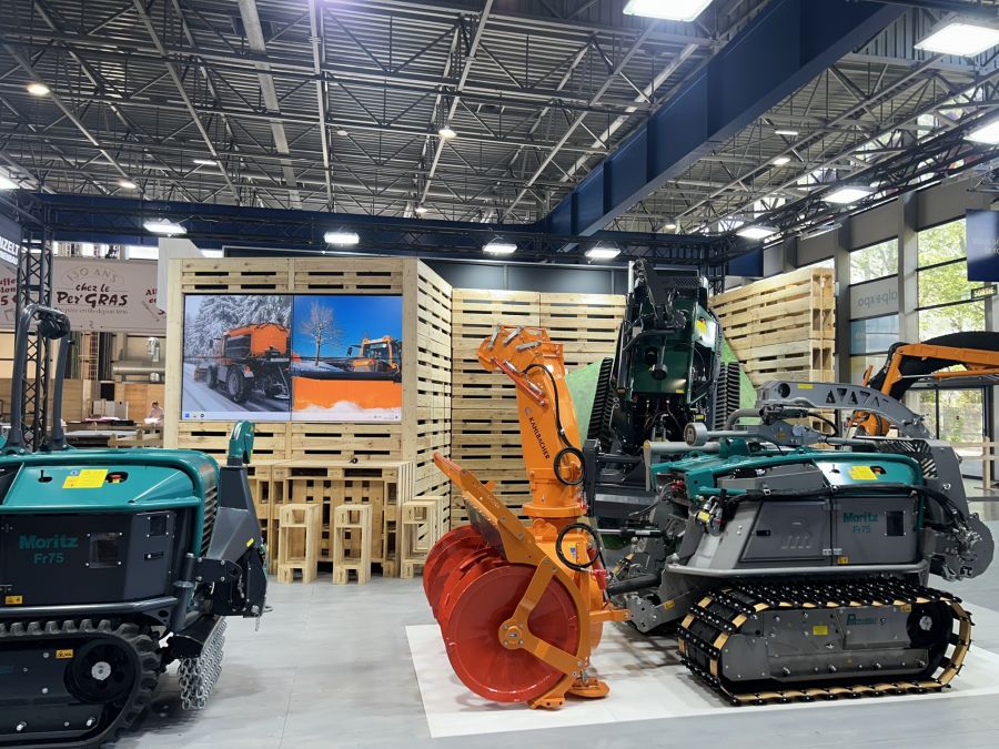 Pfanzelt präsentierte MAXpro Stonecrusher und MAXpro Compactor auf der Mountain Planet in Grenoble