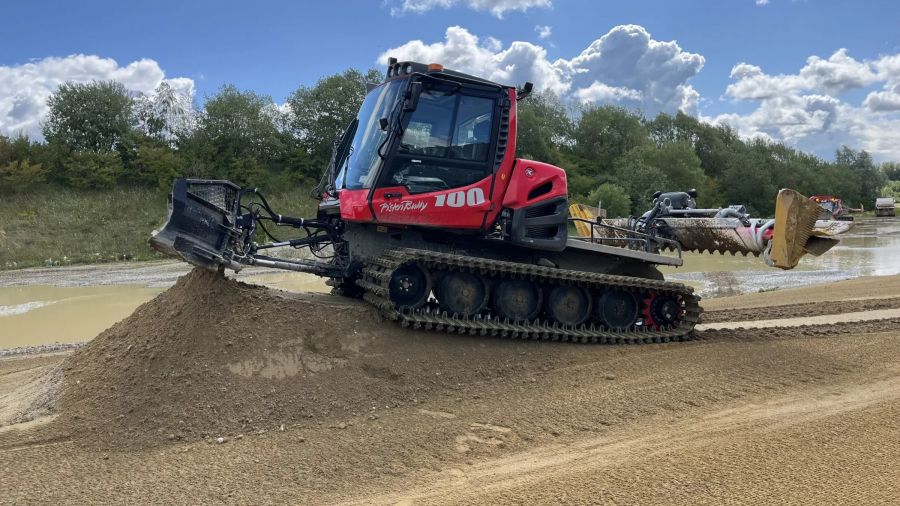 Pistenbully ProAcademy: Erfolgreicher Saisonauftakt auf der Sandpiste