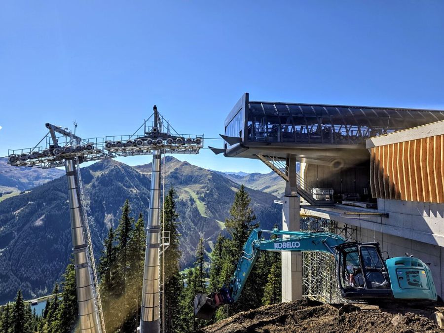Saalbach-Hinterglemm: Reiterkogel Bahn: Bauarbeiten auf der Zielgeraden